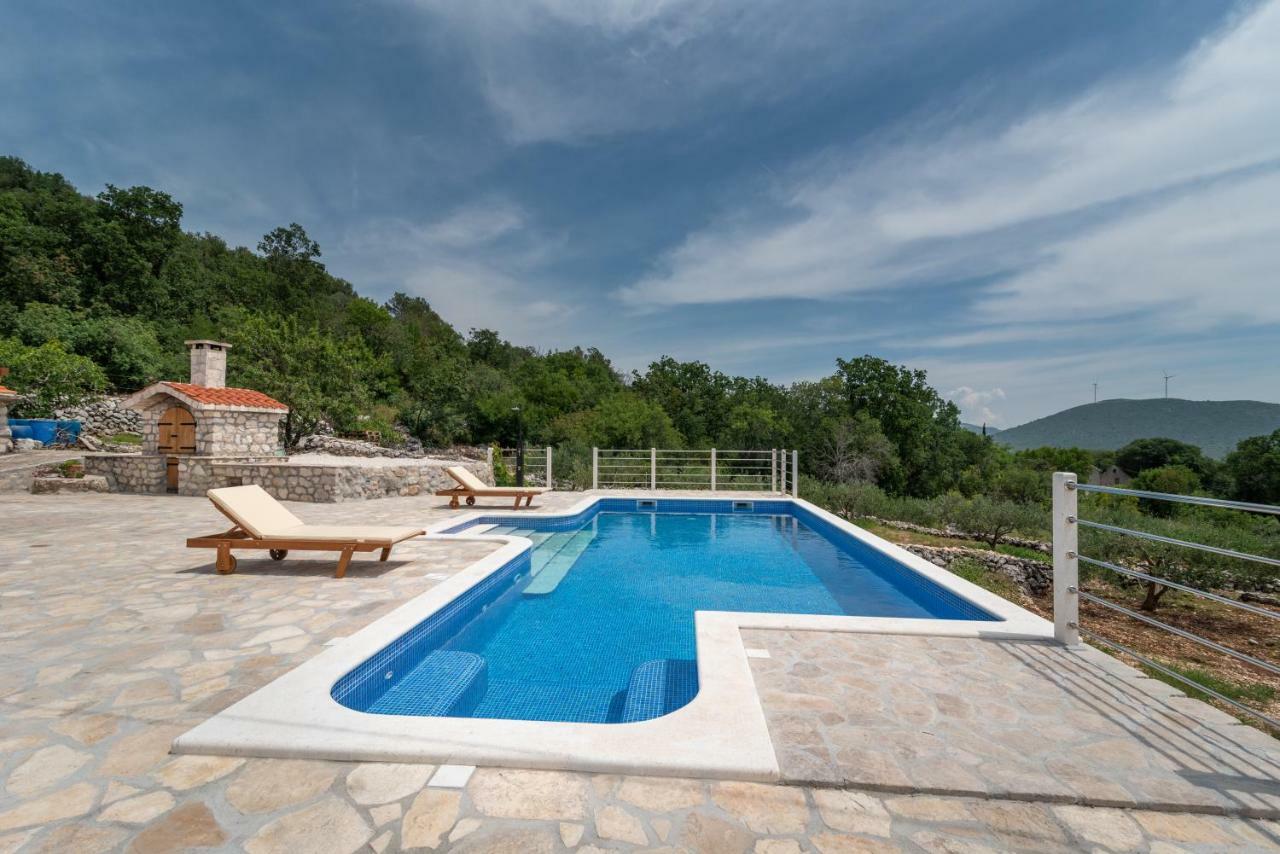 Villa Zuza Bristivica Bagian luar foto
