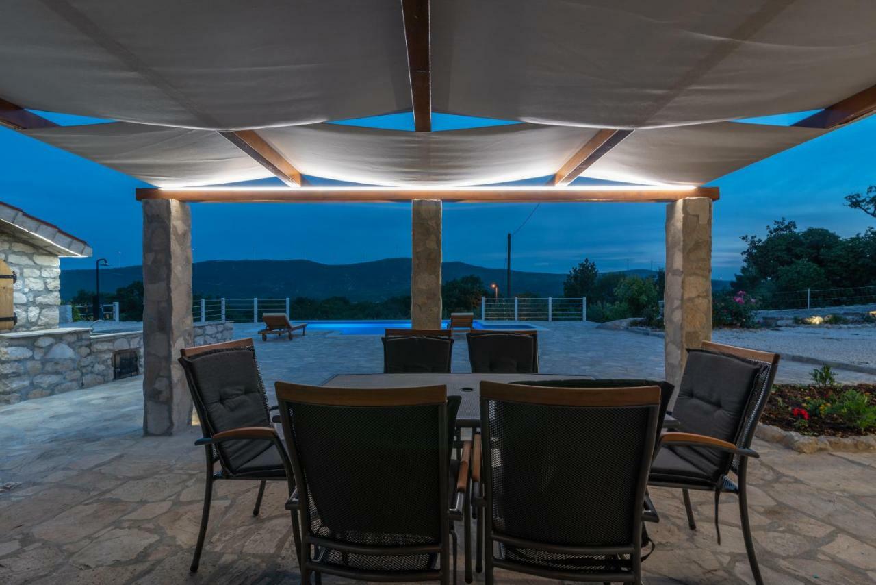 Villa Zuza Bristivica Bagian luar foto