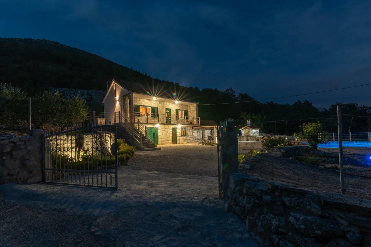 Villa Zuza Bristivica Bagian luar foto